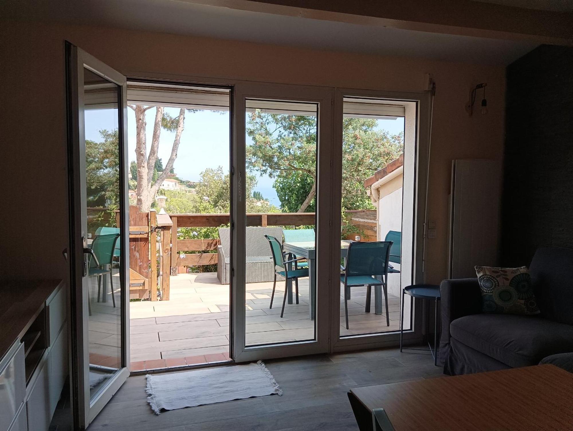 ואלאוריס Petite Maison Au Calme - Piscine En Copropriete, Terrasse, Mer, Clim מראה חיצוני תמונה